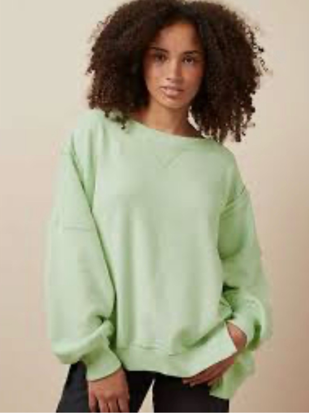 American Eagle This Feels Seriously Huggable Green Women's Oversized Sweatshirt